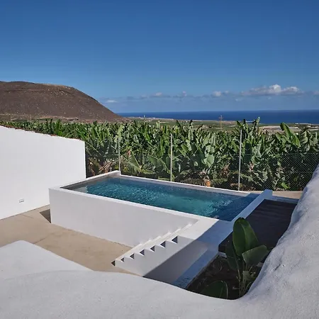 Hacienda Camino De La Cruzada * Los Silos