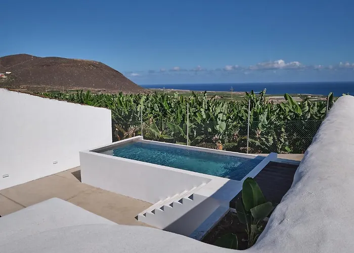 Hacienda Camino De La Cruzada * Los Silos