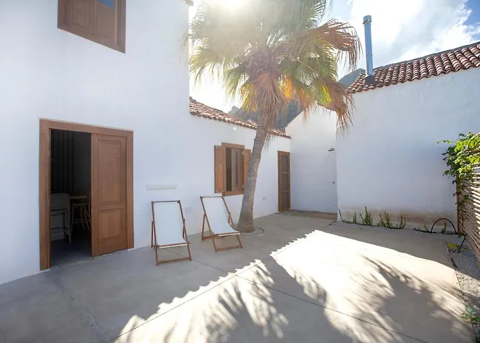 Hacienda Camino De La Cruzada *